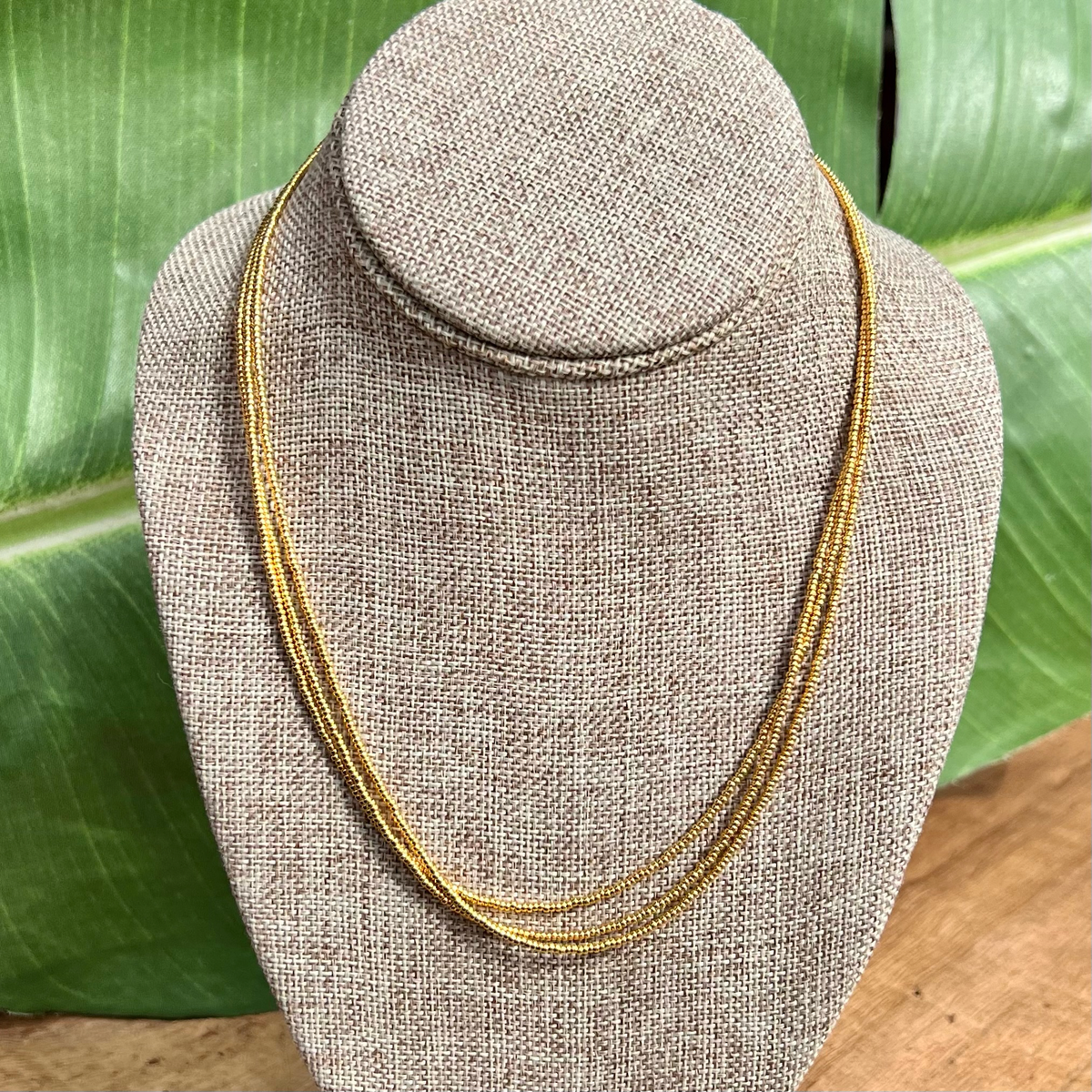 Gold seed bead deals necklace