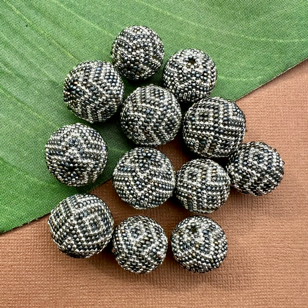 Gray & Silver Beaded Beads