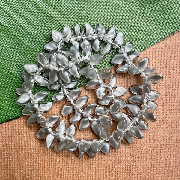 Gray Glass Twisted Drop - 100 Pieces