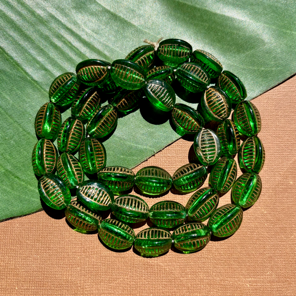 Green & Gold 3 Sided Beads - 50 Pieces