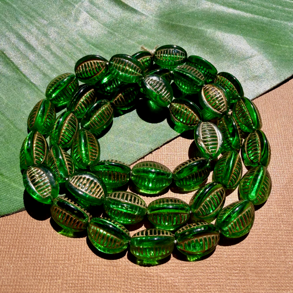 Green & Gold 3 Sided Beads - 50 Pieces