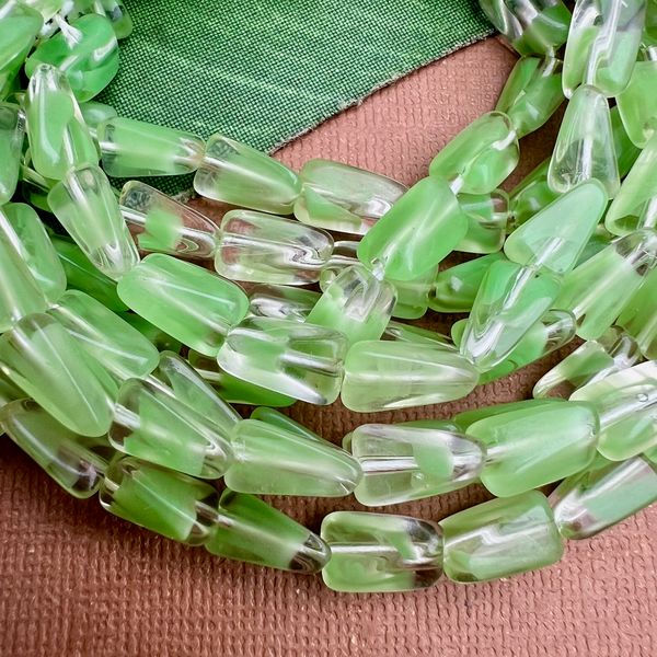 Green 4 Sided Twist Beads - 85 Pieces