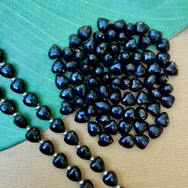 Faceted 9mm Black Hearts - 100 Pieces