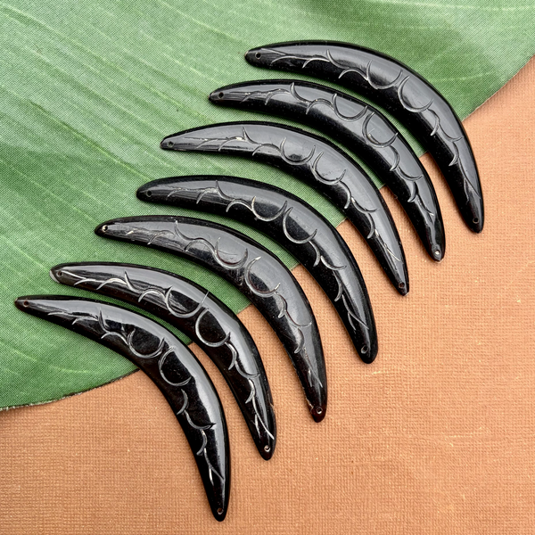 Horn Boomerang Pendants - 6 Pieces