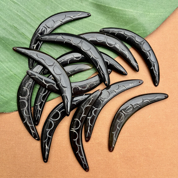Horn Boomerang Pendants - 6 Pieces