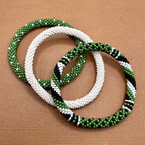 Green & Cream Beaded Bangle - Size 11 Beads
