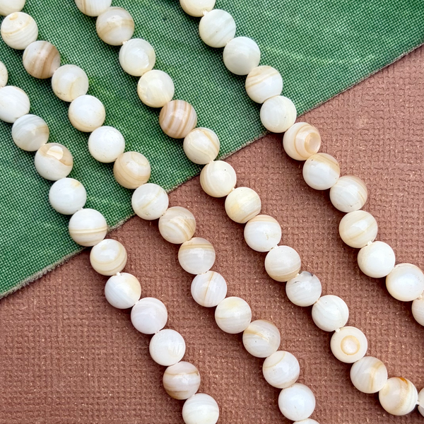 White Mother of Pearl 7mm Rounds - 200 pieces