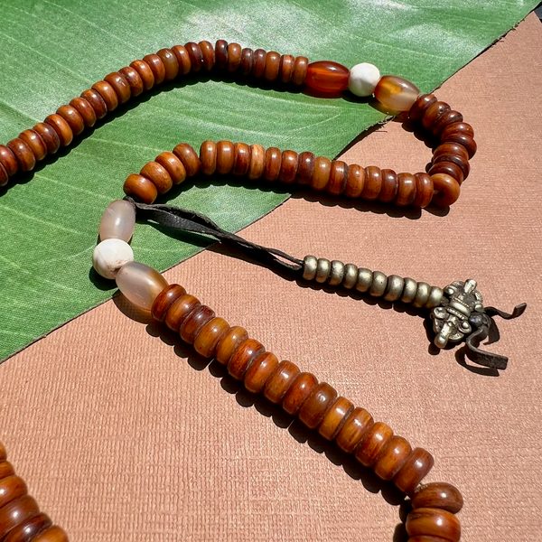 Small Butterscotch Bone & Conch Malas
