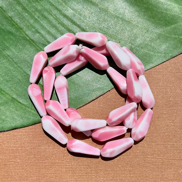 German Window Pink Teardrop Beads - 25 Pieces