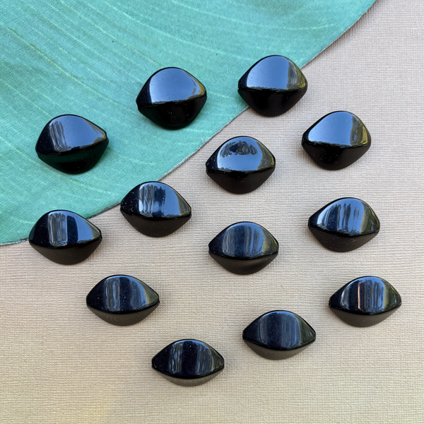 Black Shiny Oval Puff Beads - 30 Pieces