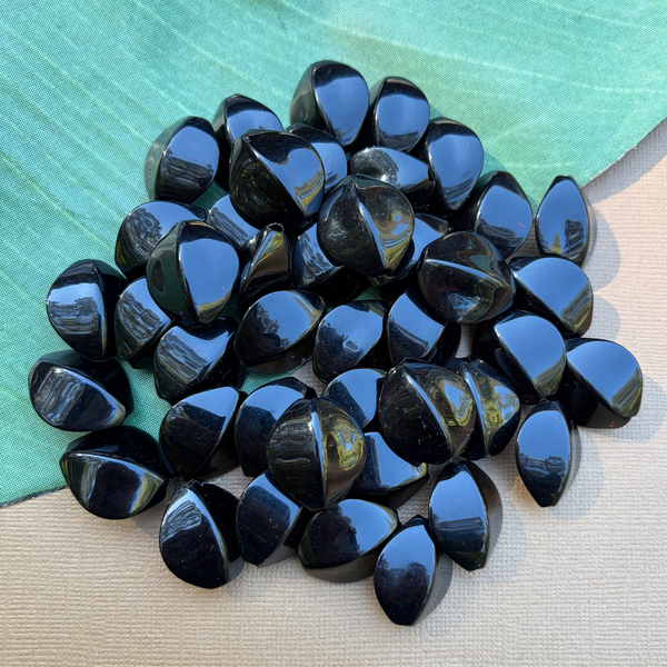 Black Shiny Oval Puff Beads - 30 Pieces