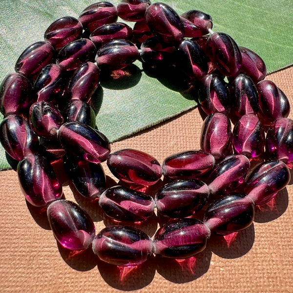 Purple Oval Twist Beads - 50 Pieces