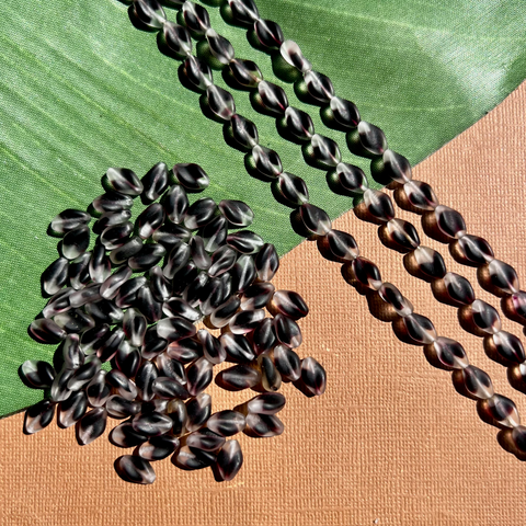 Purple & Clear Matte Twisted Diamond Beads - 50 Pieces