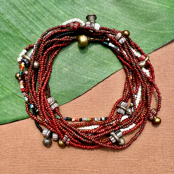 Short Akha Necklaces - Red