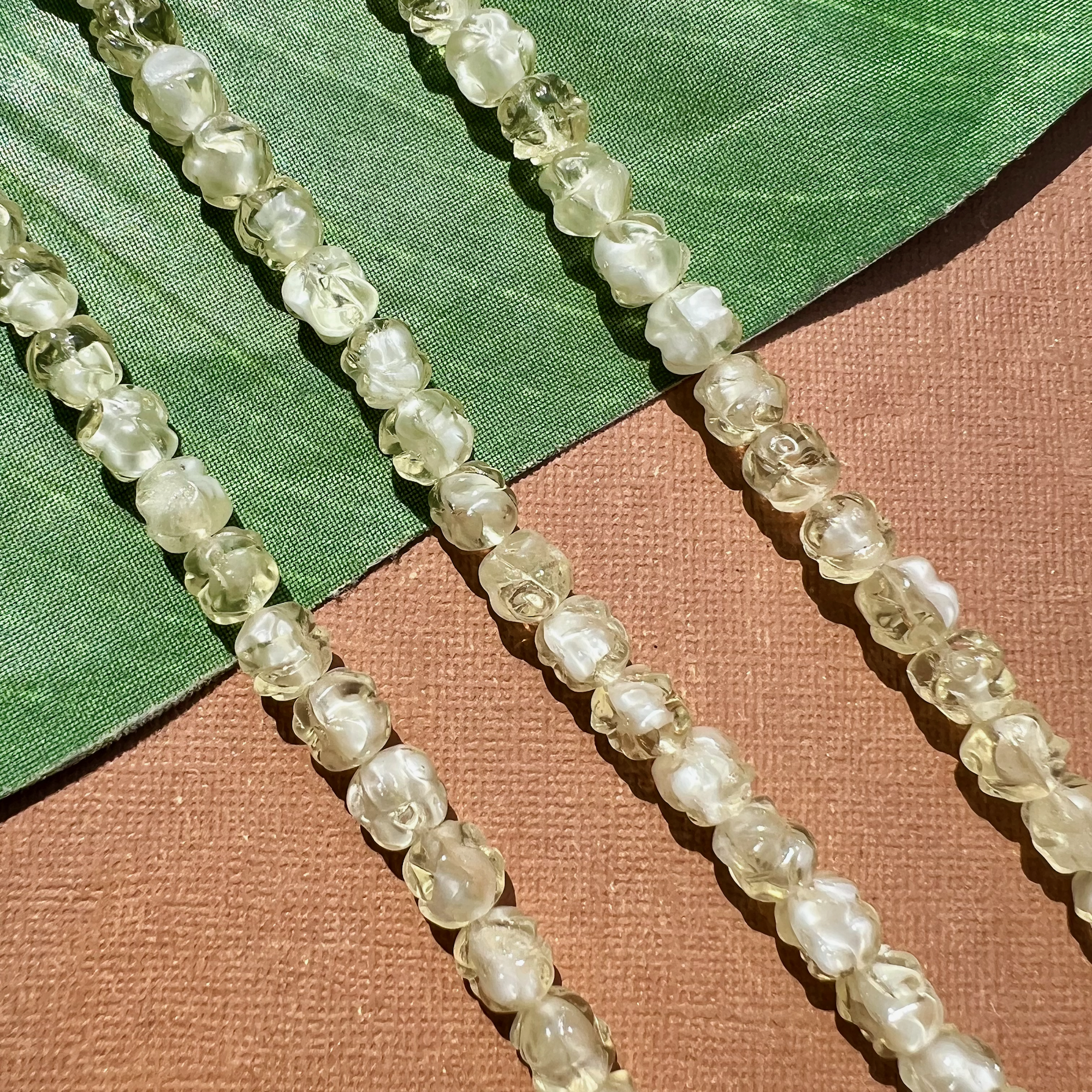 Cream & Crystal Rose Beads - 100 Pieces