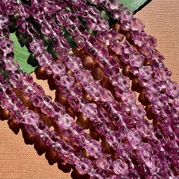 Lavender Flower Shank Buttons - 100 Pieces