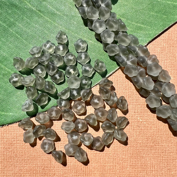 Gray Matte Flower Shank Buttons - 100 Pieces