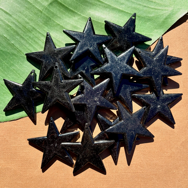 Black Flat Stars - 24 Pieces
