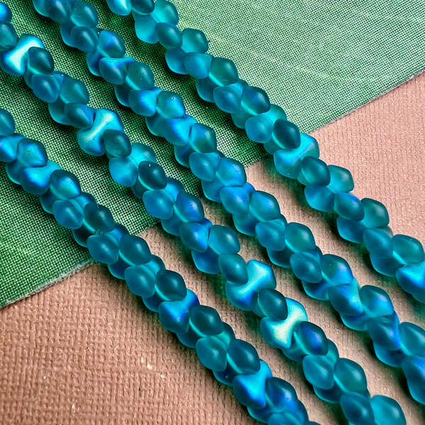 Iridescent Teal Diamond Barbells - 150 Pieces