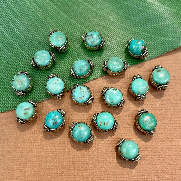 Turquoise & White Metal Round Beads