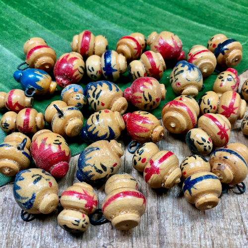 Painted Wood Heads & People Pendants - 34 Pieces