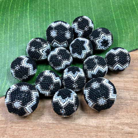 Black, White, & Silver Metallic Size 15 Beaded Beads