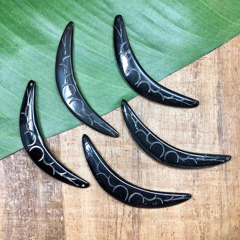 Horn Boomerang Pendants - 5 Pieces