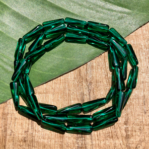 Emerald Twisted Triangle Beads - 30 Pieces