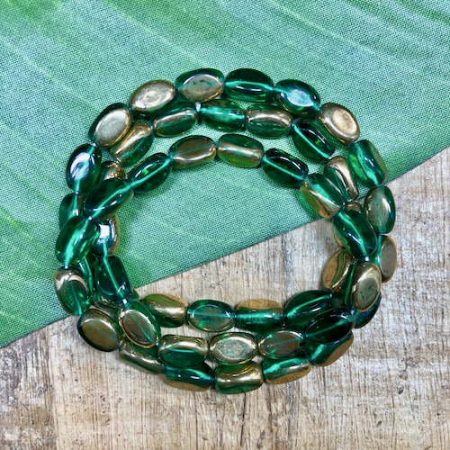 Green and Gold 3 sided Oval - 50 Pieces