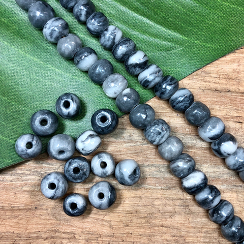 Gray Onyx Beads - 25 Pieces