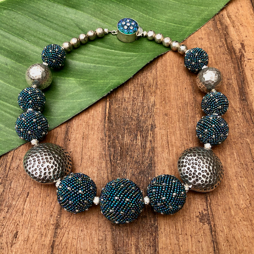 Teal Beaded Bead & Metal Necklace