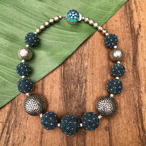 Teal Beaded Bead & Metal Necklace